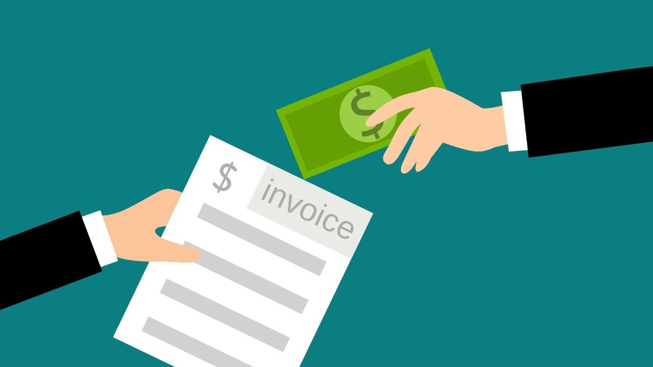 How to Invoice as a Contractor: The Complete Guide (2026)